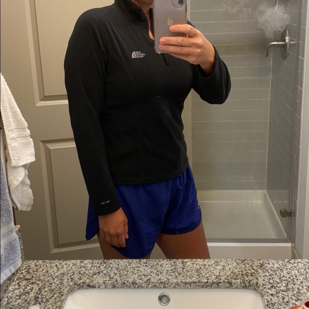 Northface Pullover - image 6